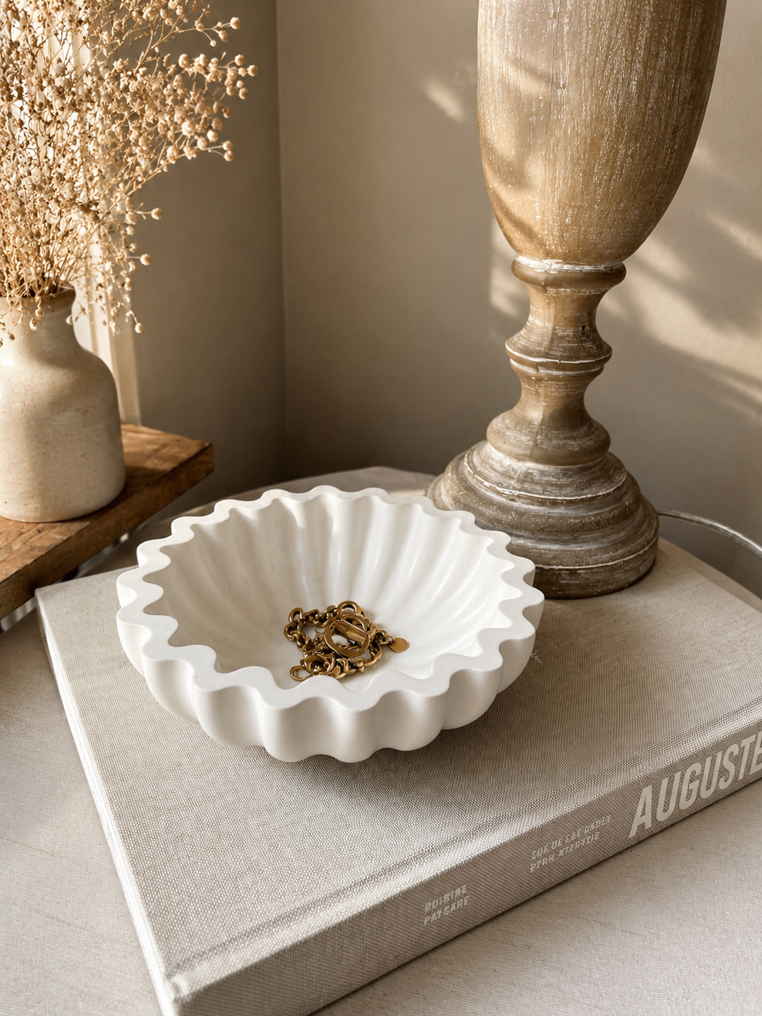 Burner for scented fondants