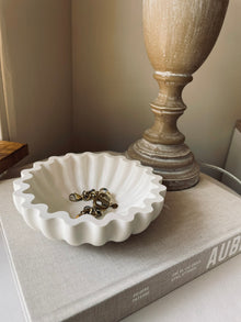  Burner for scented fondants